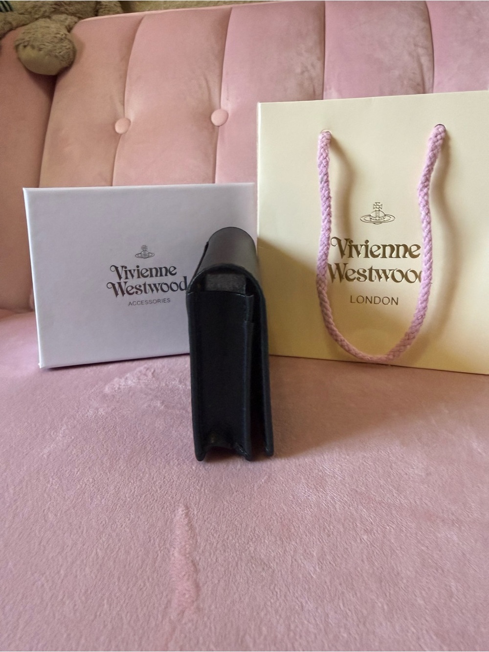 ๐ฏ Auth! Vivienne Westwood Black Leather Card & Key Holder with Gold Orb. BNWT! - Picture 5 of 15